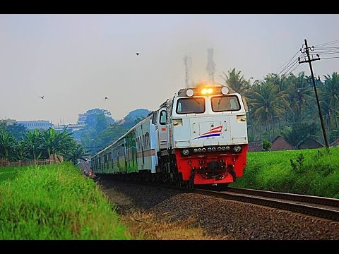 download lagu mp3 mp4 Video Offline Kereta Api, download lagu Video Offline Kereta Api gratis, unduh video klip Video Offline Kereta Api