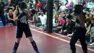 Sarah Hudson vs Tanya Roberts - Fight Night I Rnd 1-3.wmv