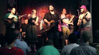 The Oh Hellos - &quot;Eat You Alive&quot; (Live In Sun King Studio 92 Powered By Klipsch Audio)