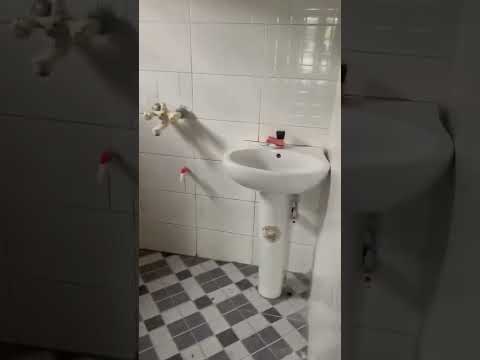 2-Bedroom Flat 📍 Location: Iyana School, Along LASU–Igando Road, Lagos