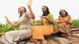 Download lagu Nashuka Chini By Agnes Nthenya( video) mp3