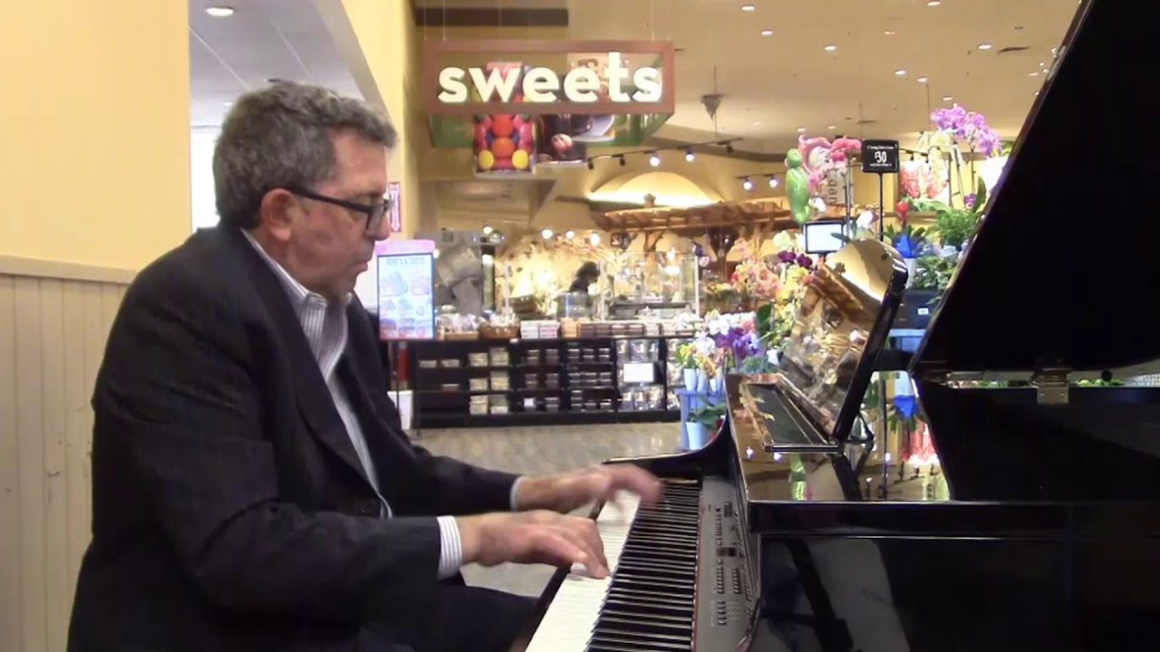 Hire Chicago Piano by Andy Singing Pianist in Chicago, Illinois