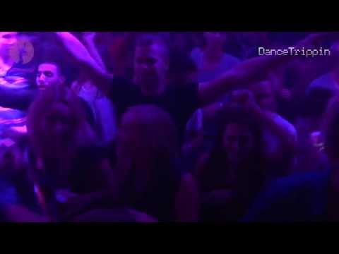 Sander van Doorn & DubVision vs MAKO ft Mariana Bell - Into The Light [Played by Sander van Doorn]