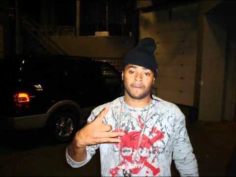 Stack Bundles - I'll Holla (featuring Lil Wayne)