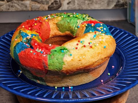 Ciambellone Arlecchino, morbidissimo, gustosissimo, facilissimo e coloratissimo! 😋😋😋