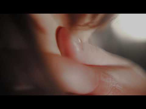 Albin Loán - Mirror Mirror (official music video)