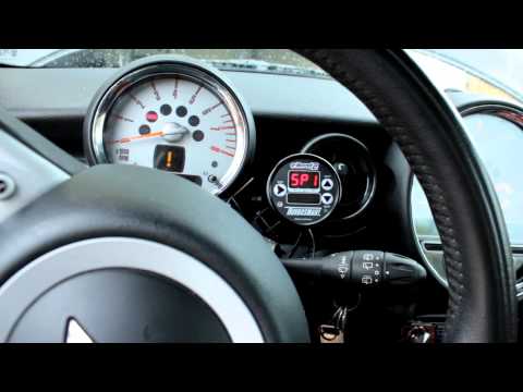 Installing a Turbosmart TS-0301-1002 e-Boost2 Black/Silver Sport Electronic Boost Controller