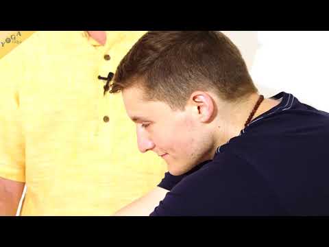 Vorwärtsbeuge mit Shambhavi Mudra - Yoga Asana Lexikon