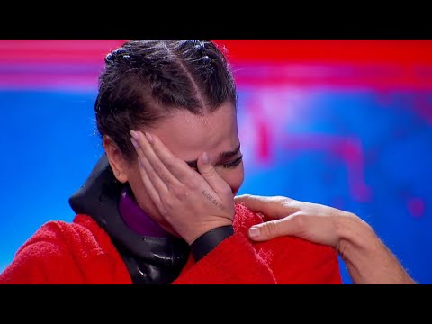 Laura Escanes se rompe al pensar en su hija Roma tras su increíble gesta en la Apnea - El Desafío