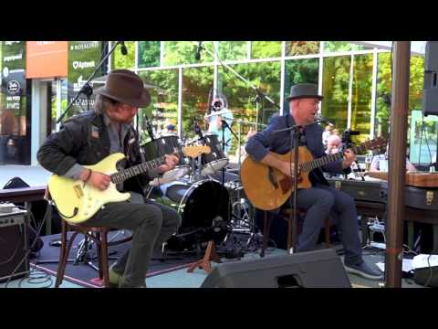 Tõnu Timm/ Laur Joamets -  "Sul annan andeks kõik" (T. Oja/T.Timm)