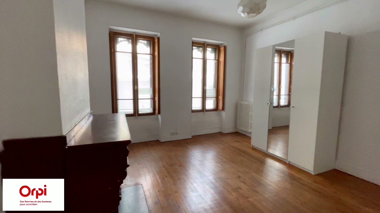 Watch video Appartement T3bis à Vendre Appartement T3bis à Vendre