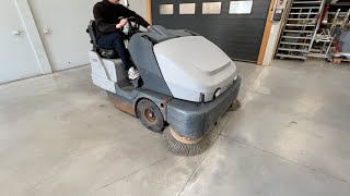 Balayeuse manuelle Nilfisk SW8000 à vendre - Image 4 | Autoline CH Balayeuse manuelle Nilfisk SW8000 | Image 4 - Autoline