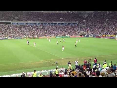 Torcida do Vasco após 2º gol contra o Náutico - Vasco 2 x 0 Náutico