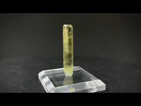 Beryl (variety heliodor) from Sitio do Paraiso, Padre Paraiso, Brazil