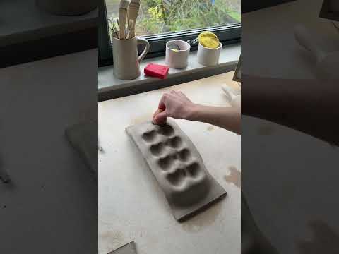 How I make an Egg tray 🥚 #shorts #ceramics #ceramicartist