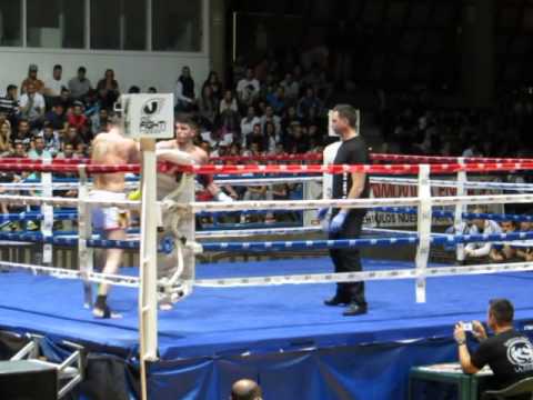 Vendetta Thai Fight - Oscar Carrasco (Team Pitbull) vs Jorge