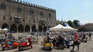 preview picture of video 'Arrivando al Vespa World Days 2014 - Mantova'