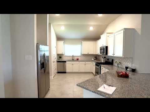 House Tour in Texas City Texas: Adams Homes at Lago Mar