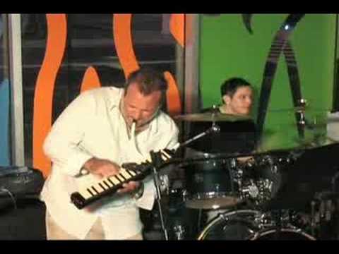 federico pena @ artmosphere cafe