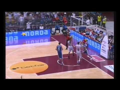 Armani Jeans Milano-Bennet Cantu 75-73