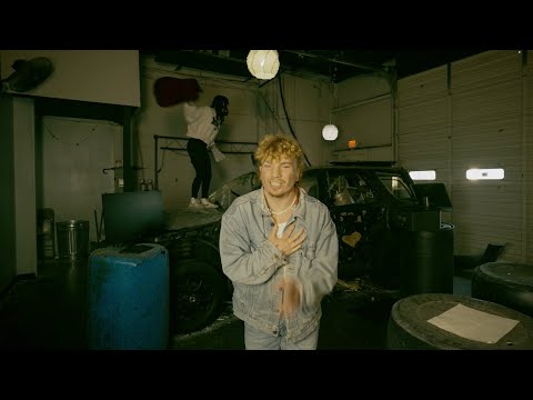 Lil Man J - I Can't Help (Official Visualizer)