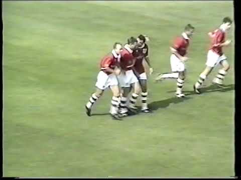 Grimsby Town 1 - 1 Bristol City August 1997