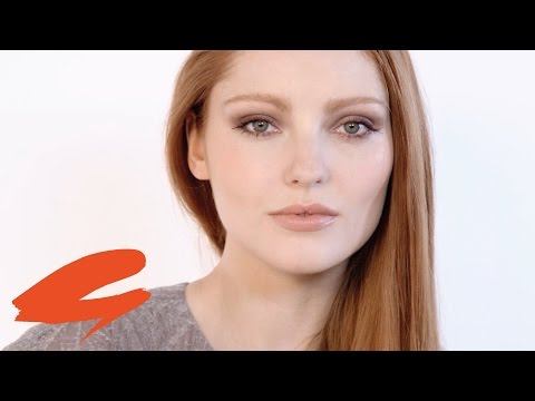 Mary Greenwell: How to do timeless makeup for...