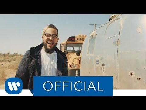Travie McCoy feat. Sia - Golden (Official Music Video)