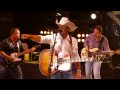 Aaron Watson - Angels & Outlaws (Live)