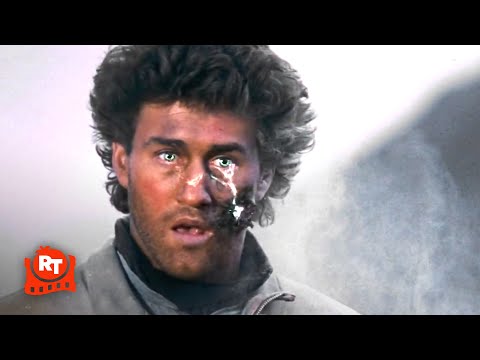 Screamers (1995) - ROBOT HUG OF DEATH | Movieclips