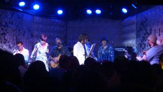 BossaCucaNova - "Segure Tudo"