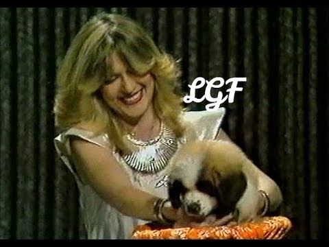 LORETTA GOGGI-FRAMMENTO DA "FANTASTICO" 79