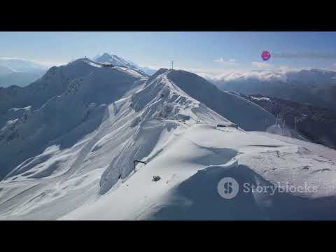 Top 5 Unmissable Destinations in Russia: Culture, Cuisine, and Cozy Homes