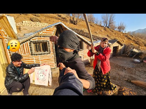 Nomadische Mutter gegen den maskierten Mann – Chaos in der Berghütte!