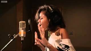 AlunaGeorge Just A Touch BBC Radio 1 Live Lounge 2012