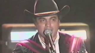 Los Tigres Del Norte El Bilingue En Vivo 1991