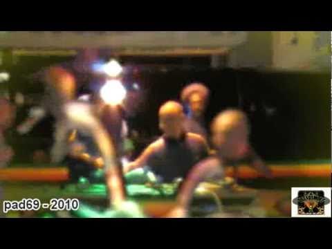 BUSH CHEMISTS \ CHAZBO (uk) ft culture freeman - jazbo meditation dub di ninja stylie no2\04-09-2010