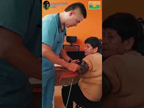 👵👴💙 ¡En el Centro de Rehabilitación Integral también atendemos a nuestros adultos mayores!