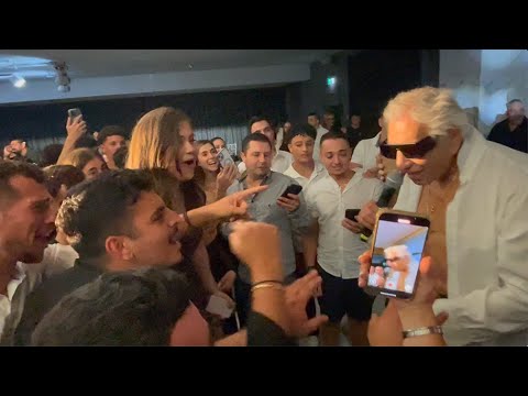 Tasos Bougas 🕶️ live in Sydney