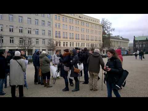 Manifestacja przeciwko terroryzmowi w Poznaniu