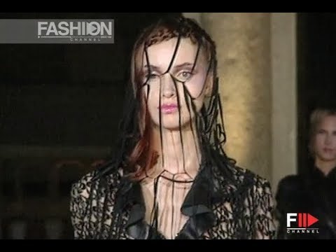 GATTINONI Fall Winter 2001 2002 Haute Couture Rome - Fashion Channel