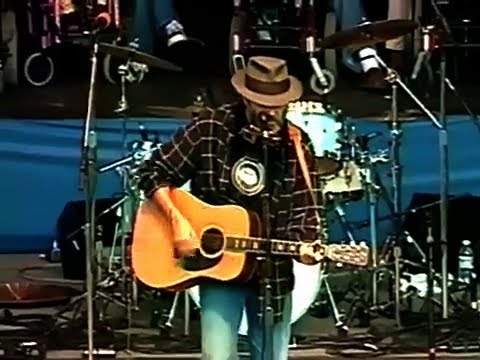 Neil Young - Looking Forward