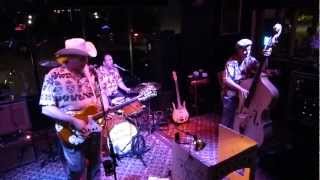 Deke Dickerson & The Ecco-Fonics - Roasted Chicken