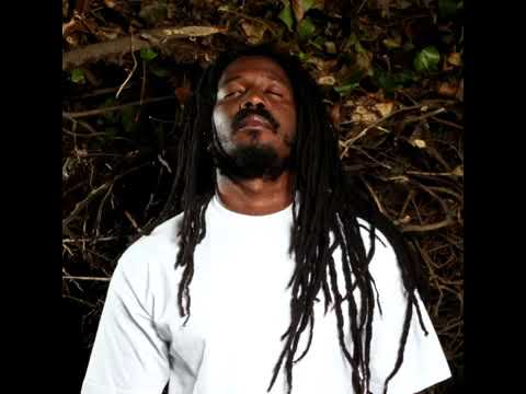 Cry People the Official Jahmali release