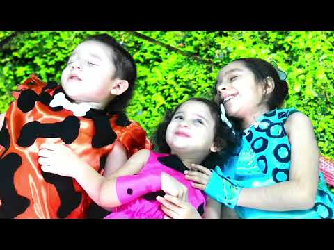 Cavernicolas y... Dinosaurios     -   BABY MICHELLE