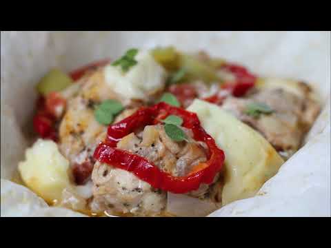 I prepare this greek recipe for dinner twice a week, paper wrapped #chickenrecipe