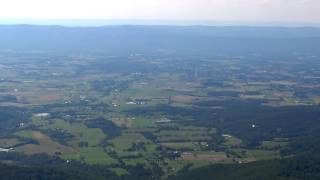 preview picture of video 'Stony Man Mountain Summit, Shenandoah National Park'
