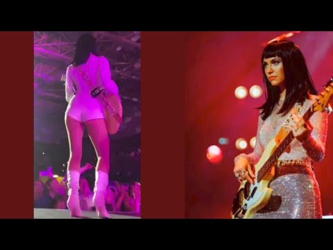 Khruangbin  - Laura Lee