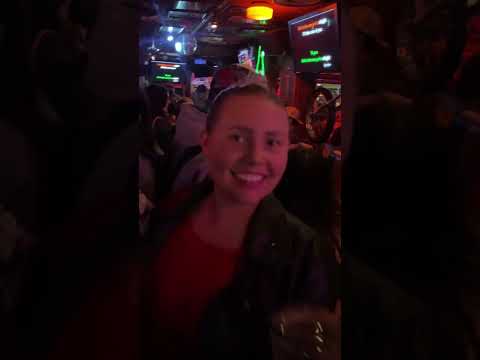 I SUNG AT A KARAOKE BAR AND THIS HAPPENED NEXT…