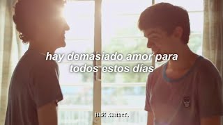 Belle and Sebastian - There&#39;s Too Much Love // Español